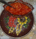 Adzhyka酱(番茄红柿子椒酱)