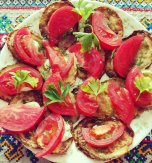 炸西葫芦配西红柿-完美的夏日零食